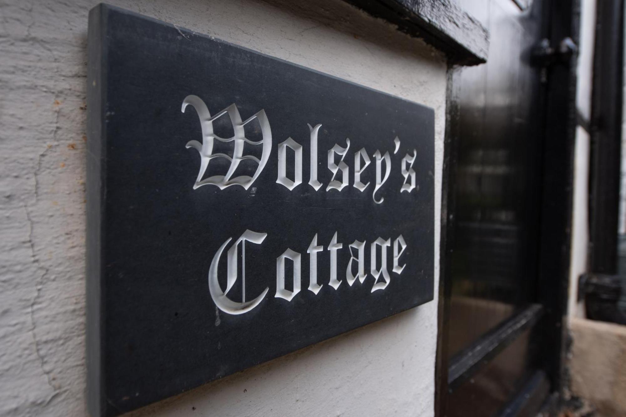 15Th Century Tiny Character Cottage-Henley Centre Eksteriør bilde